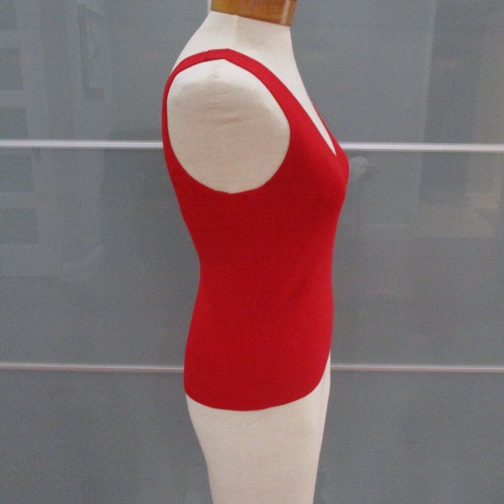 Los Angeles Atelier + & Other Stories Red Double V-Neck Tank Top - Picture 4 of 6